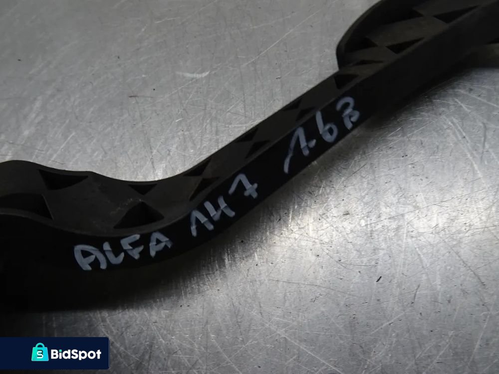 ALFA ROMEO 147 HB 3D 00-04 POTENCJOMETR PEDAŁ GAZU 0281002380