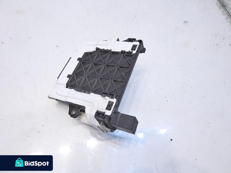 UCHWYT MOCOWANIE KOMPUTERA VOLVO V70 III 2.0 D3