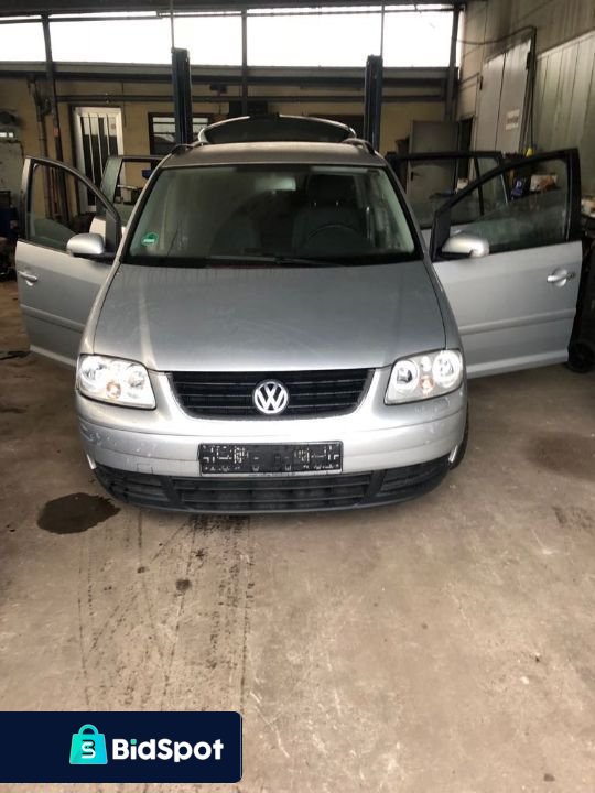 VW TOURAN PEDAŁ GAZU