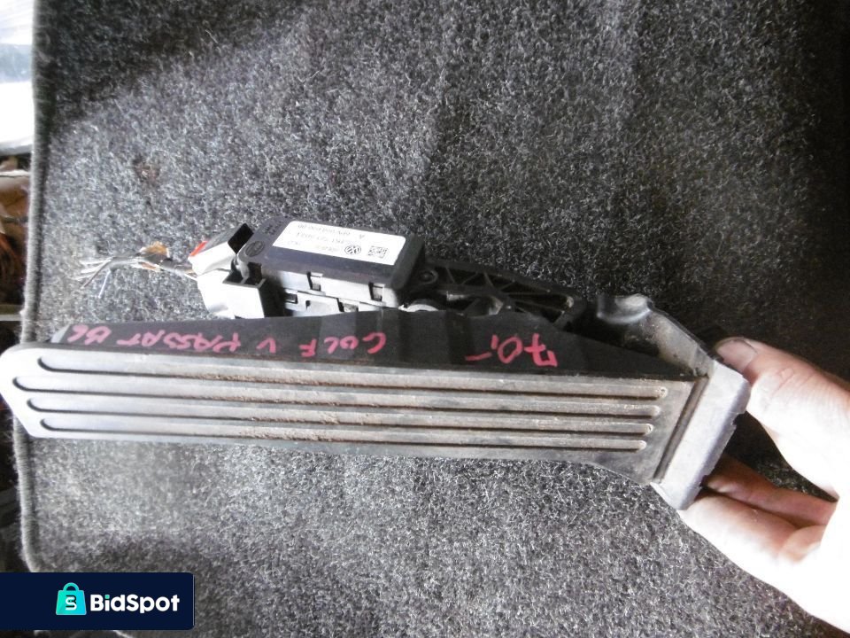 POTENCJOMETR PEDAL GAZU 1K1721503L GOLF V