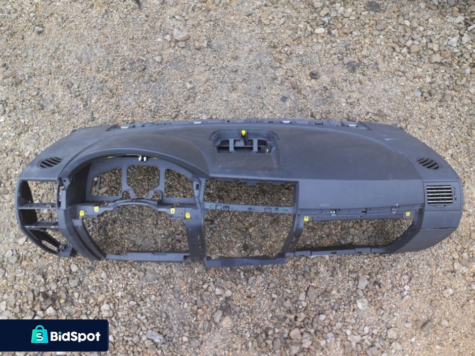 OPEL MERIVA A LIFT KOKPIT DESKA ROZDZIELCZA EUROPA