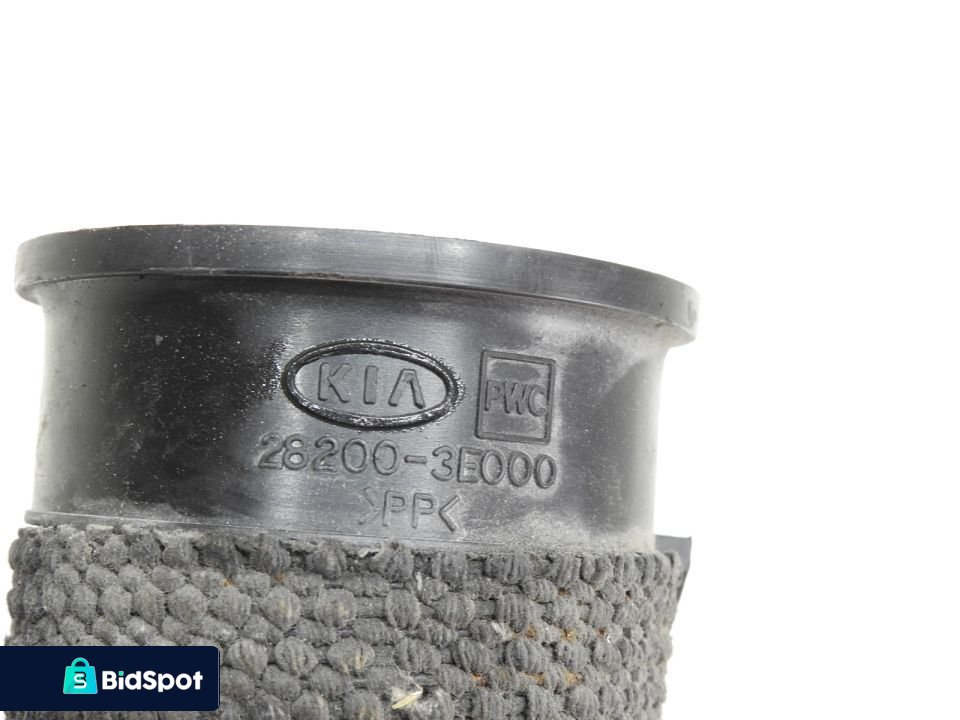 WĄŻ RURA DOLOT POWIETRZA KIA SORENTO I 2.4 B