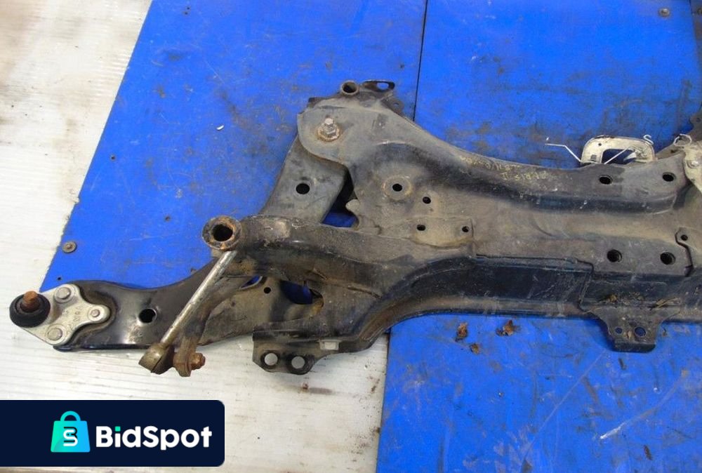 TOYOTA AURIS II SANKI SILNIKA