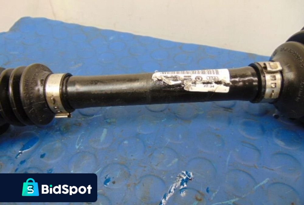 SKODA OCTAVIA III PÓŁOŚ LEWA 1.9TDI