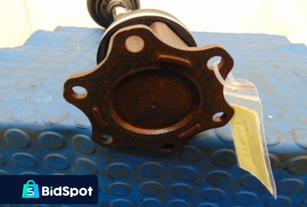 SKODA OCTAVIA III PÓŁOŚ LEWA 1.9TDI