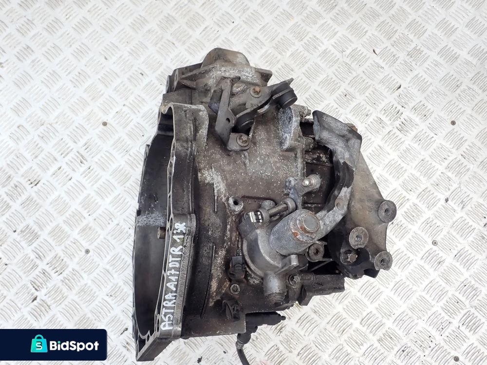 SKRZYNIA BIEGÓW OPEL ASTRA 1.7 DTR M32 RADOM