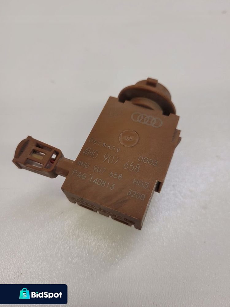 CZUJNIK JAKOŚCI POWIETRZA AUDI A6 A7 A8 4H0907658