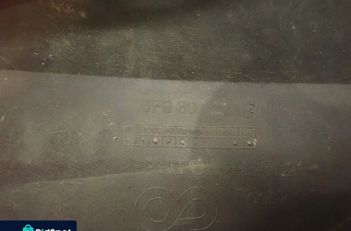 Zderzak przód przedni SEAT ARONA 2017- 6F9807221B