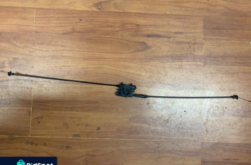 LINKA CIĘGNO MASKI AUDI A8 D4 4H0823531 NOWY ORG