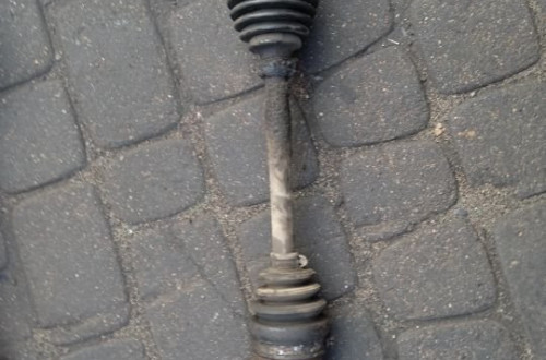 PÓŁOŚ FIAT PANDA LEWA LUB PRAWA