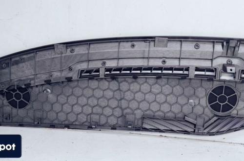 OSŁONA PODSZYBIA DESKI AUDI Q7 4L 4L1819923