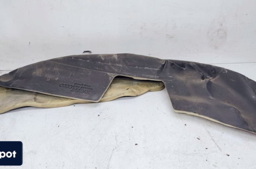 WYGŁUSZENIE NADKOLA LEWY TYŁ AUDI Q7 4L0863813