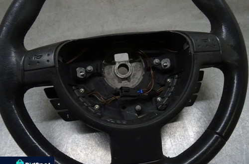 OPEL CORSA C 00-03 3D 1.2B 2AU KIEROWNICA