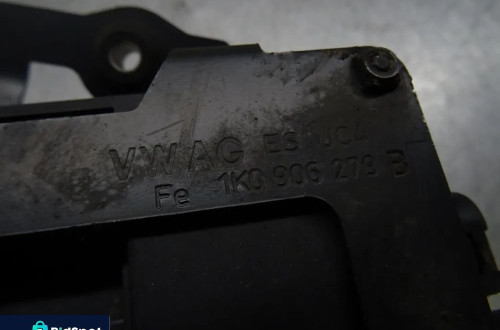 VW GOLF / AUDI A3 8P 03-07 2.0 TDI CZUJNIK CIŚNIENIA 1K0906279B