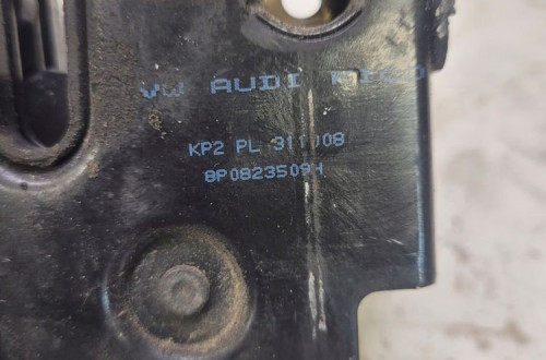 ZAMEK MASKI RYGIEL AUDI A3 8P LIFT 8-12 8P0823509H