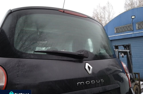 KLAPA TYLNA RENAULT MODUS 04-07 KOD KOLORU NV676