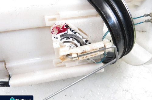 PŁYWAK VW GOLF IV 1.9 TDI 90 - ALH 1J0919183B