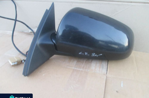 lusterko lewe Audi A4 B6 5pin LZ9W Europa