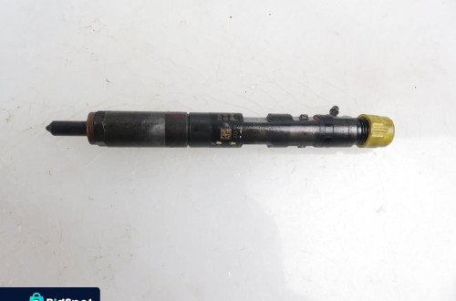 WTRYSKIWACZ RENAULT 1.5 DCI  EJBR04001D 8200567290