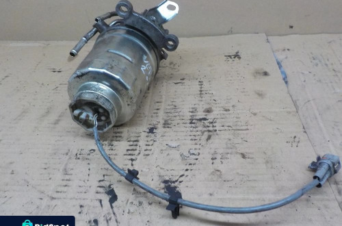 TOYOTA VERSO 2.0 D OBUODWA FILTRA PALIWA 186100-6830