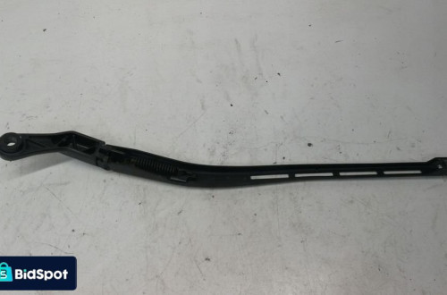 RAMIĘ WYCIERACZKI PRAWE AUDI A4 B6 B7 8E1955408C
