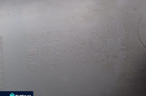 OSŁONA SILNIKA GÓRA VW SEAT AUDI 03G103967N RADOM