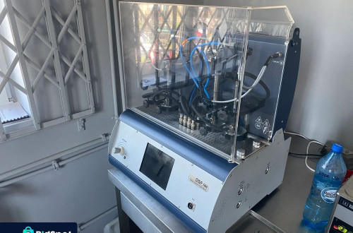 DSF.4R - urządzenie do czyszczenia wtryskiwaczy common rail z pompą 1100 bar - Manualny Regulator Ciśnienia