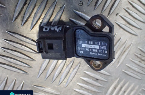 CZUJNIK DOŁADOWANIA CIŚNIENIA 038906051B RADOM