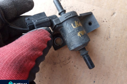 renault laguna iii 3 zawor podcisnienie 208859042r