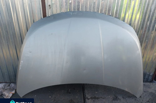 Maska pokrywa silnika Nissan Tiida