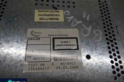 FIAT BRAVO II 07-10 1.4B RADIO CD 735484417