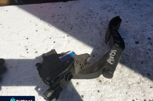 audi a6 c5 2.5 tdi pedal potencjometr gazu 8d1723523m