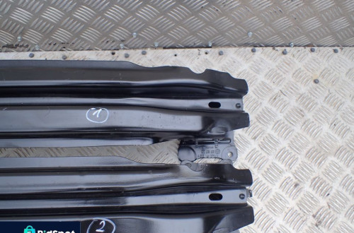 BELKA PRZÓD PRZEDNIA VW TAIGO 2G7807311 RADOM