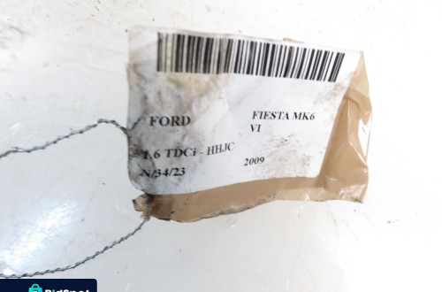 PŁYWAK FORD FIESTA MK6 1.6 TDCi 8V51-9275