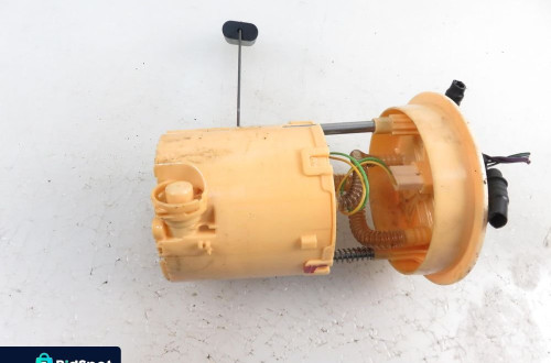 PŁYWAK FORD FIESTA MK6 1.6 TDCi 8V51-9275