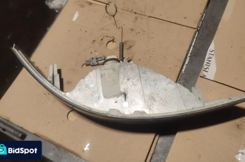 Kierunkowskaz przedni lewy  MASTER 8200163914