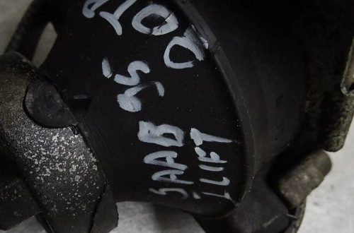 SAAB 95 9-5 I LIFT 01-05 PODUSZKA ŁAPA SILNIKA TYŁ 4967345
