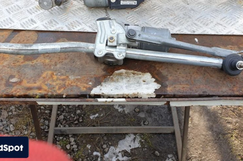 BMW E46 MECHANIZM SILNICZEK WYCIERACZEK PRZÓD  0390241712 6914577