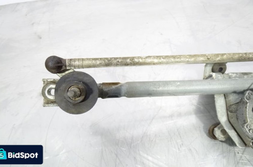 MECHANIZM WYCIERACZEK PRZÓD OPEL CORSA C 1.7DTI 09114673