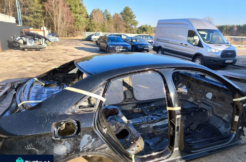 DACH ĆWIARTKA AUDI A3 8V SEDAN DŁUGIE SŁUPKI ORYGINAŁ !