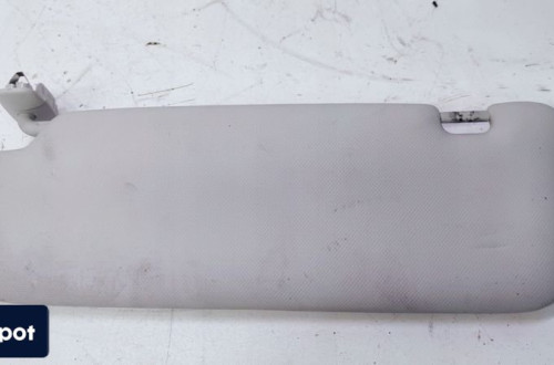 OSŁONA PRZECIWSŁONECZNA PRAW AUDI A4 B8 8K0857552N