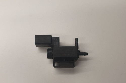 CZUJNIK CIŚNIENIA AUDI A4 B8 A5 A8 037906283C