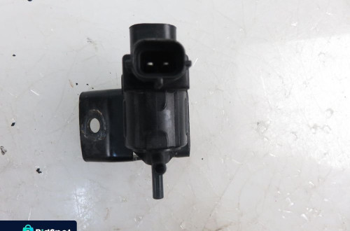 ZAWÓR PODCIŚNIENIA SUZUKI GRAND VITARA I 2.0 TD K5T47984