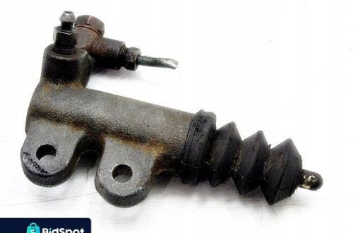Pompka Sprzegła 1.8 16V Galant V Carisma Lancer
