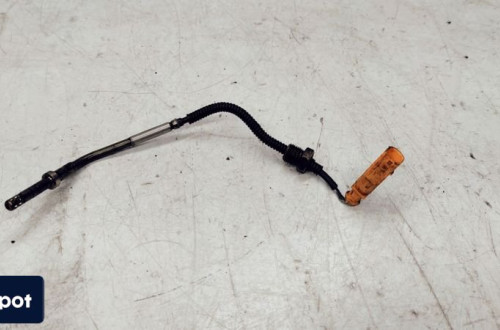 CZUJNIK TEMPERATURY SPALIN AUDI VW 03L906088F