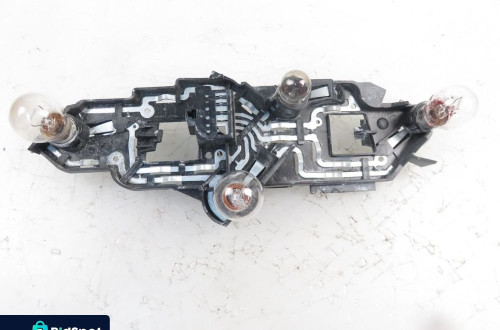 WKŁAD LAMPY PRAWY TYŁ PEUGEOT 307 89022860507