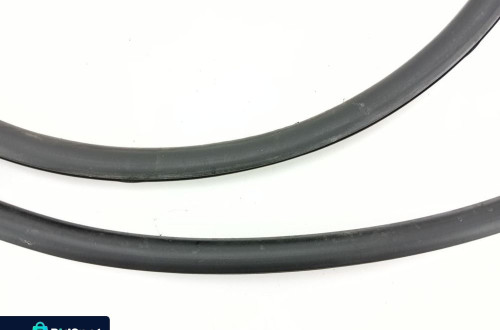 USZCZELKA DRZWI PRAWY PRZÓD CITROEN C5 III X7 (2008-2010)