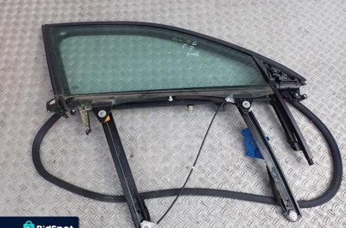 SZYBA MECHANIZM PRAWY PRZÓD AUDI A4 B6 RADOM
