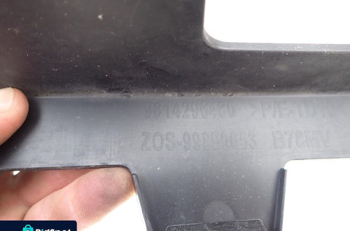 CITROEN C4 PICASSO II 2 LIFT 16-19 KRATKA ZDERZAKA ŚRODKOWA