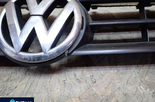 ATRAPA GRIL VW VOLKSWAGEN POLO 6R 2009-2013R 6R0853651B